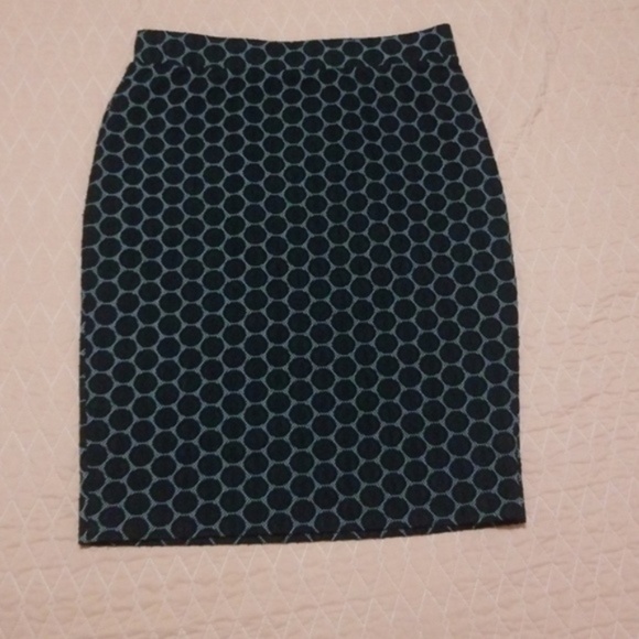 Elle Dresses & Skirts - 🍂 Elle Pull On Polkadot Pencil Skirt size Small